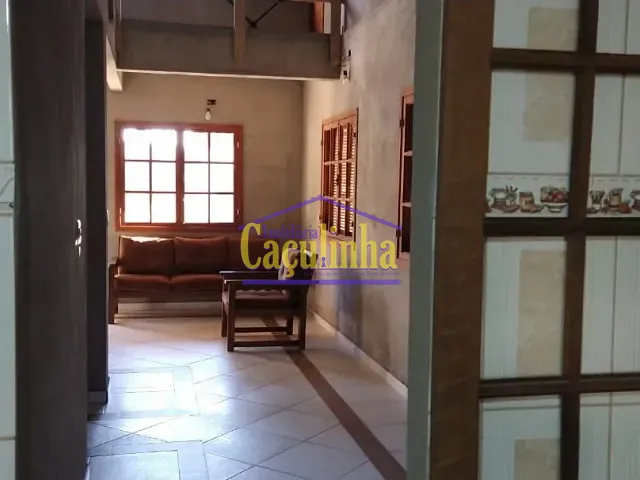 Casa com 360m² 3 quartos e 2 banheiros, à venda, no bairro Centro (Ipiabas) em Barra do Piraí