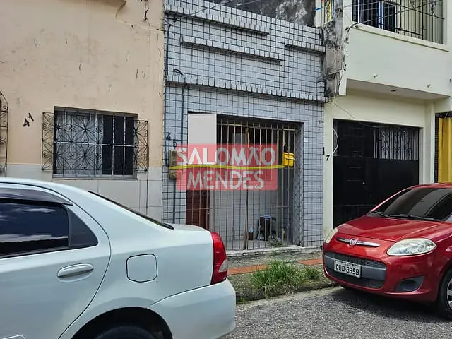 Casa 3 quartos e 1 banheiro, à venda, no bairro Nazaré em Belém