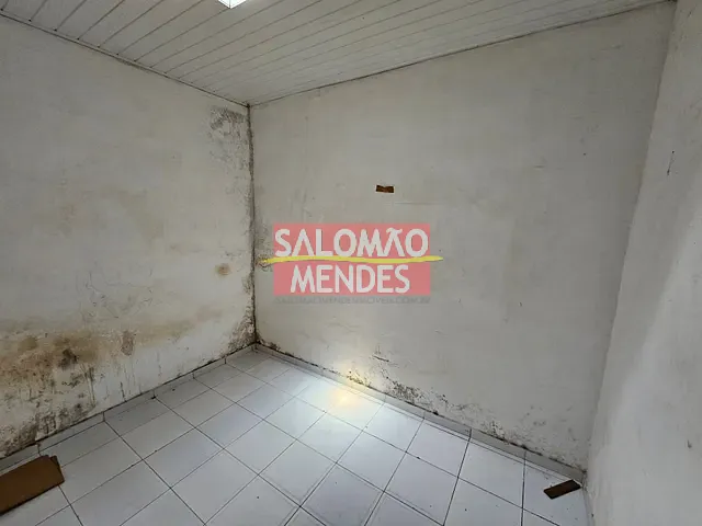Casa 3 quartos e 1 banheiro, à venda, no bairro Nazaré em Belém