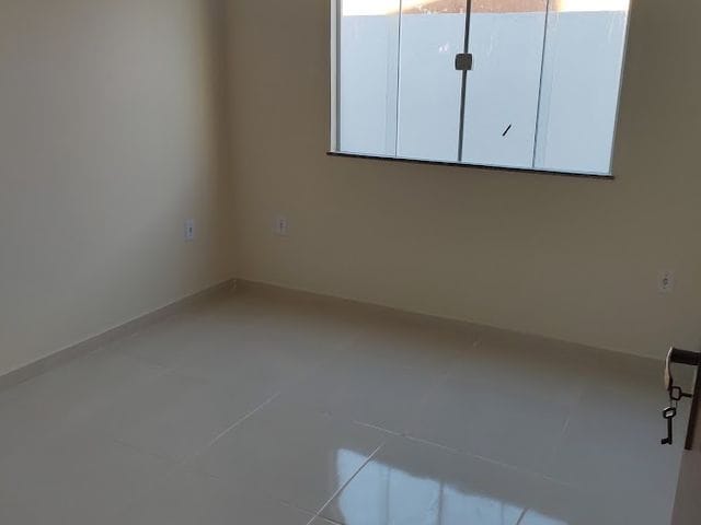 Casa com 180m² 2 quartos e 1 banheiro, à venda, no bairro Jardim Arco Íris em São Pedro da Aldeia