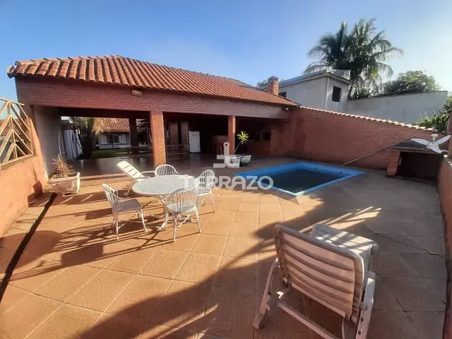 Casa com 90m² 3 quartos e 2 banheiros, à venda, no bairro Voldac em Volta Redonda