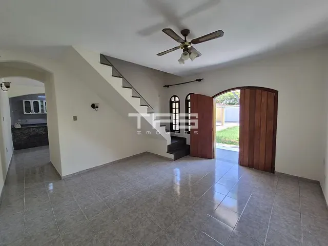 Casa com 300m² 3 quartos e 2 banheiros, à venda, no bairro Parque Residencial Beira Rio em Guaratinguetá
