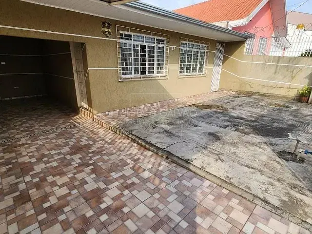 Casa com 180m² 4 quartos e 2 banheiros, à venda, no bairro Fazendinha em Curitiba