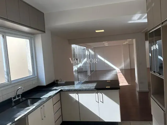 Casa com 160m² 3 quartos e 2 banheiros, à venda, no bairro Engordadouro em Jundiaí
