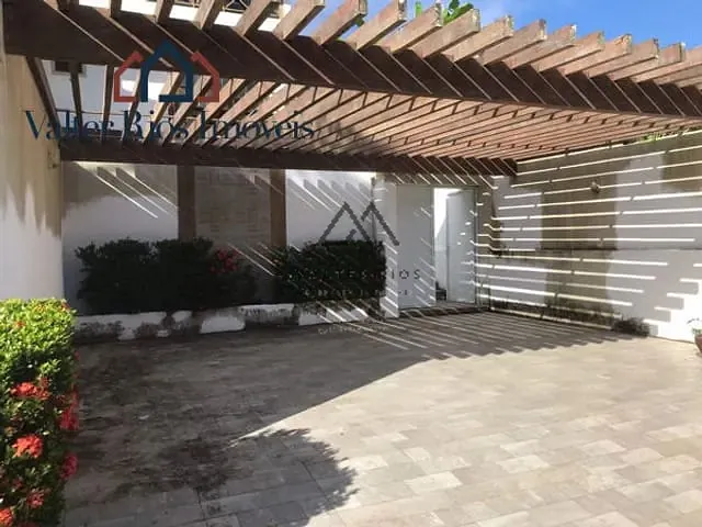 Casa 3 quartos e 3 banheiros, à venda, no bairro Zona Sul em Ilhéus