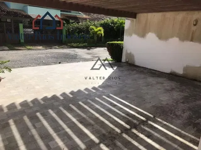Casa 3 quartos e 3 banheiros, à venda, no bairro Zona Sul em Ilhéus