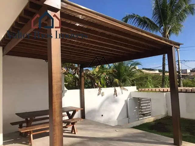 Casa 3 quartos e 3 banheiros, à venda, no bairro Zona Sul em Ilhéus
