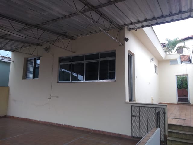 Casa com 290m² 3 quartos e 2 banheiros, à venda, no bairro Jardim da Glória em São Paulo