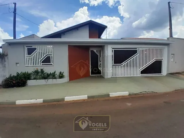 Casa 3 quartos e 3 banheiros, à venda, no bairro Residencial dos Imigrantes em Holambra