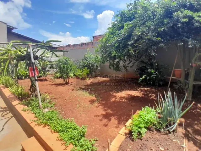 Casa 3 quartos e 3 banheiros, à venda, no bairro Residencial dos Imigrantes em Holambra