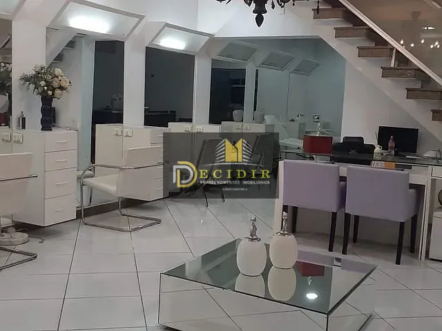 Casa com 213m², para alugar, no bairro Jardim Anália Franco em São Paulo