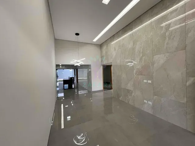 Casa com 225m² 3 quartos e 4 banheiros, à venda, no bairro Parque Residencial Rita Vieira em Campo Grande