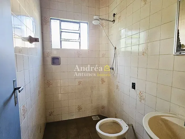 Casa 2 quartos e 2 banheiros, à venda, no bairro Jardim Esperança em Cabo Frio