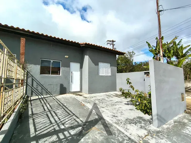 Casa com 50m² 2 quartos e 1 banheiro, à venda, no bairro Braz Cubas em Mogi das Cruzes