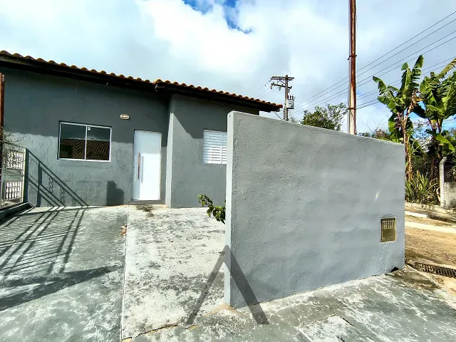 Casa com 50m² 2 quartos e 1 banheiro, à venda, no bairro Braz Cubas em Mogi das Cruzes