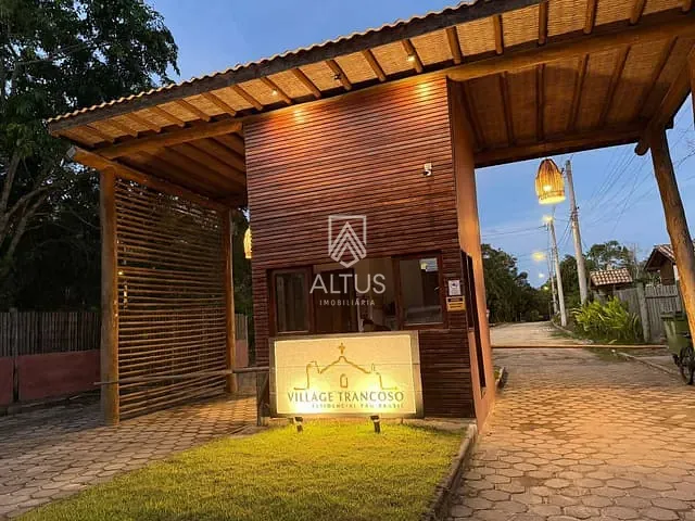 Casa 4 quartos e 5 banheiros, à venda, no bairro Trancoso em Porto Seguro