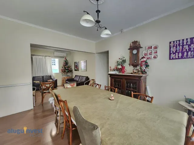 Casa com 366m² 3 quartos e 3 banheiros, à venda, no bairro Estreito em Florianópolis