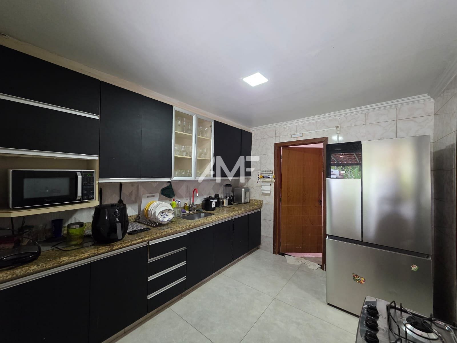 Casa, 3 quartos, 218 m² - Foto 26