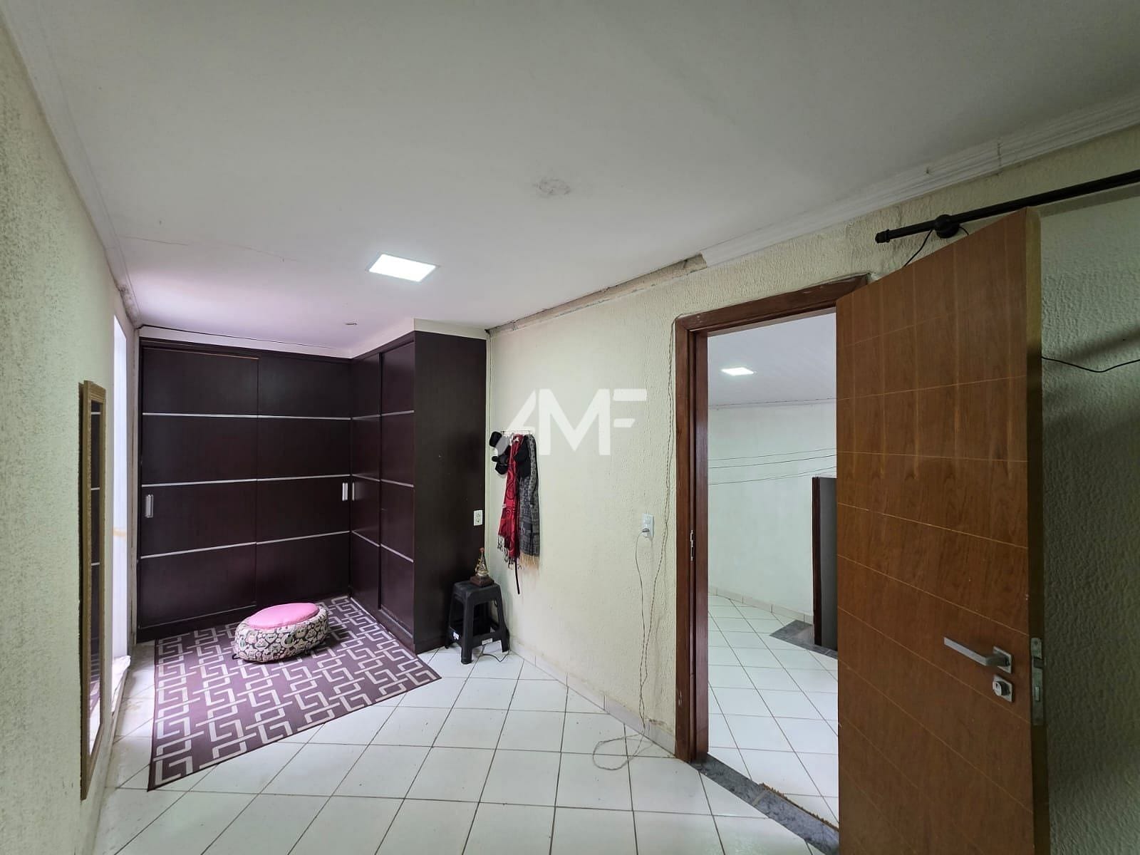 Casa, 3 quartos, 218 m² - Foto 9