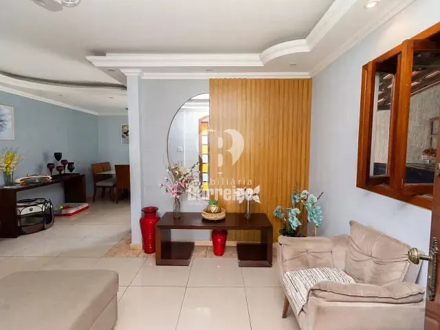 Casa 3 quartos e 3 banheiros, à venda, no bairro Teixeira Dias (Barreiro) em Belo Horizonte