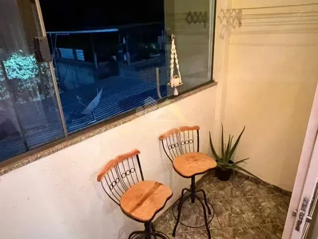 Casa 2 quartos e 2 banheiros, à venda, no bairro Grama / Vila Montanhesa em Juiz de Fora