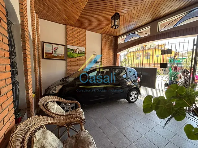 Casa 3 quartos e 4 banheiros, à venda, no bairro Centro em Mairinque