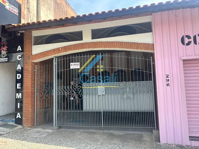 Casa 3 quartos e 4 banheiros, à venda, no bairro Centro em Mairinque