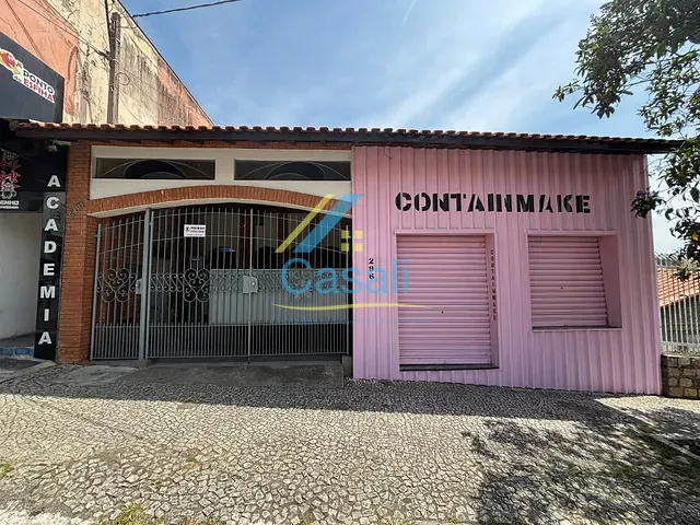 Casa 3 quartos e 4 banheiros, à venda, no bairro Centro em Mairinque