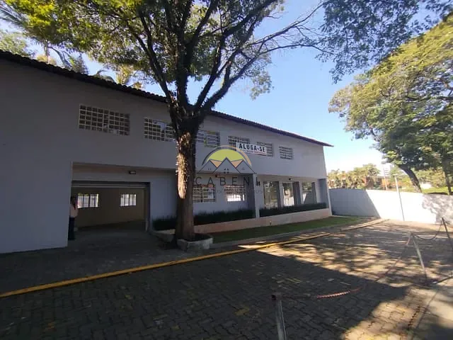 Casa com 724m², para alugar, no bairro Vila Ida em São Paulo