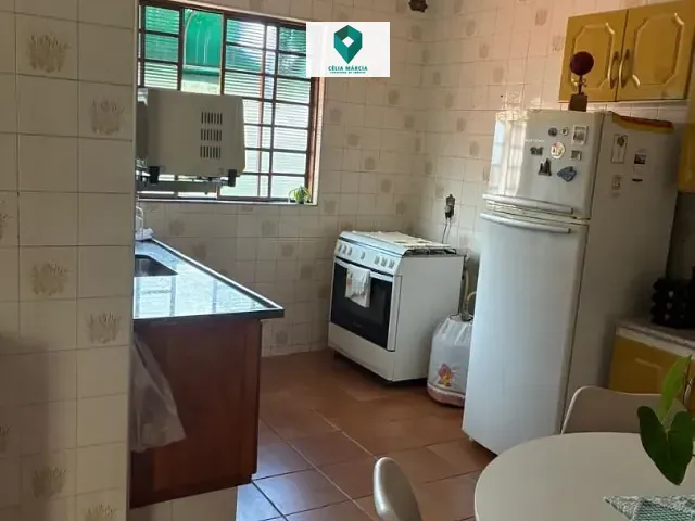 Casa com 280m² 2 quartos e 1 banheiro, à venda, no bairro Jardim Tarumã em Jundiaí