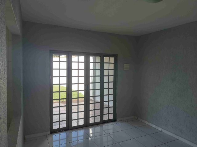 Casa com 220m² 1 quarto e 1 banheiro, para alugar, no bairro Vale do Sol em São Pedro