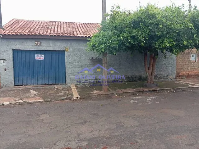 Casa 2 quartos e 1 banheiro, à venda, no bairro IGNEZ PANICHI HAMZE em Cambará