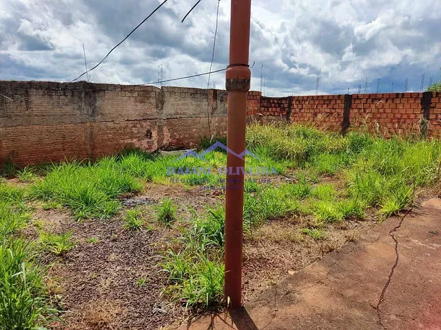 Casa 2 quartos e 1 banheiro, à venda, no bairro IGNEZ PANICHI HAMZE em Cambará