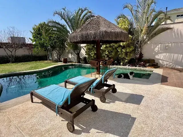 Casa com 626m² 4 quartos e 4 banheiros, à venda, no bairro Jardim do Golf I em Jandira