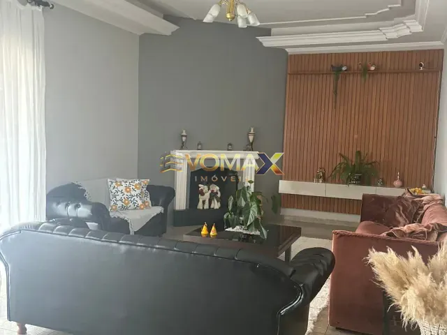 Casa 7 quartos e 6 banheiros, à venda, no bairro Jardim Marabá em Itapetininga