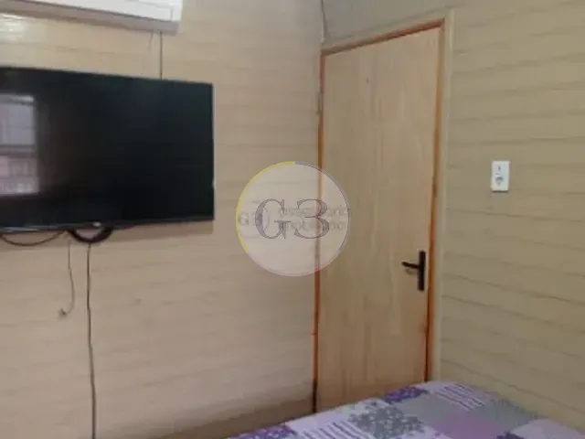 Casa 2 quartos e 1 banheiro, à venda, no bairro Castelo Branco em Rio Grande