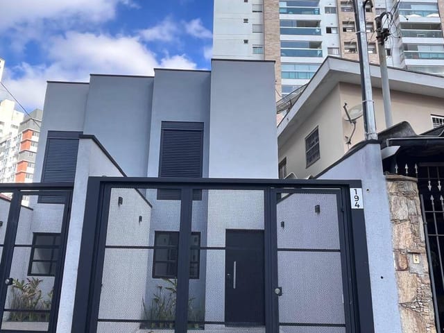 Casa 3 quartos e 3 banheiros, à venda, no bairro Vila Gumercindo em São Paulo