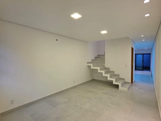 Casa 3 quartos e 3 banheiros, à venda, no bairro Vila Gumercindo em São Paulo