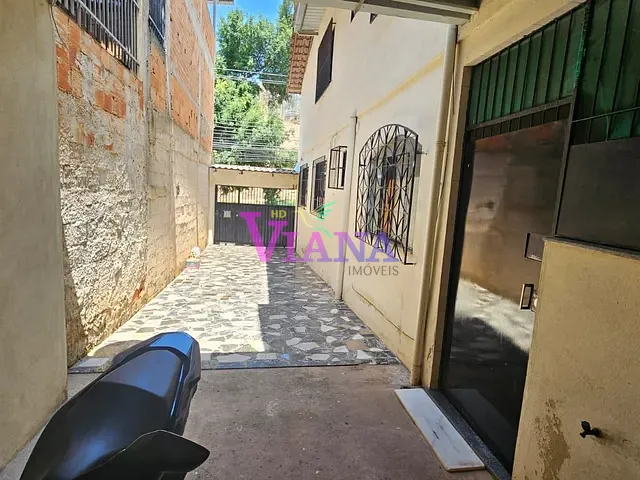 Casa com 200m² 3 quartos e 2 banheiros, para alugar, no bairro Vila Rica em Cachoeiro de Itapemirim