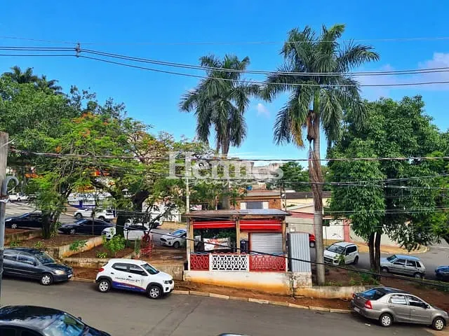 Casa com 286m² 4 quartos e 2 banheiros, à venda ou para alugar, no bairro Santa Cecília em Paulínia
