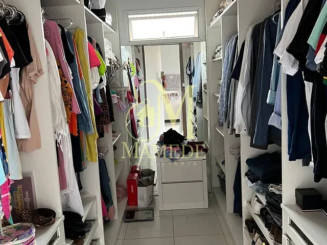 Casa com 274m² 4 quartos e 3 banheiros, à venda, no bairro Guanabara em Ananindeua
