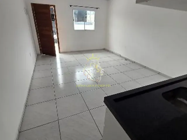 Casa 2 quartos e 1 banheiro, à venda, no bairro Rio Pequeno em Camboriú
