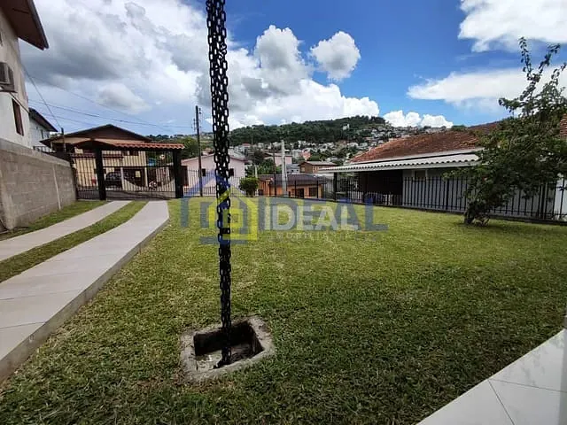 Casa 3 quartos e 2 banheiros, à venda, no bairro Guilherme Reich em Concórdia