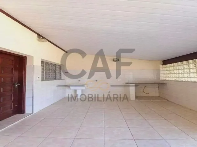 Casa com 276m² 2 quartos e 2 banheiros, à venda, no bairro Jardim Alice em Jaguariúna