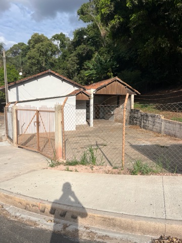 Casa 2 quartos e 1 banheiro, para alugar, no bairro Santa Gertrudes em Jundiaí