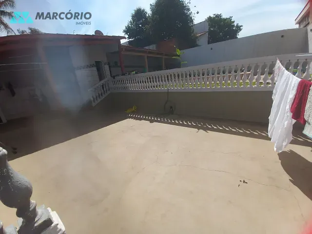 Casa 3 quartos e 3 banheiros, à venda, no bairro Goiânia 2 em Goiânia