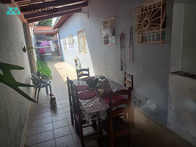 Casa 3 quartos e 3 banheiros, à venda, no bairro Goiânia 2 em Goiânia