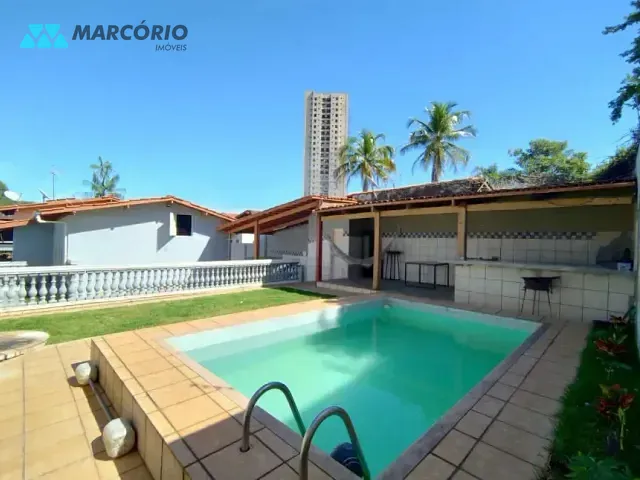 Casa 3 quartos e 3 banheiros, à venda, no bairro Goiânia 2 em Goiânia