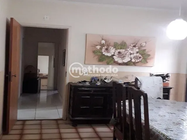 Casa com 250m² 3 quartos e 2 banheiros, à venda, no bairro Jardim Santa Genebra em Campinas