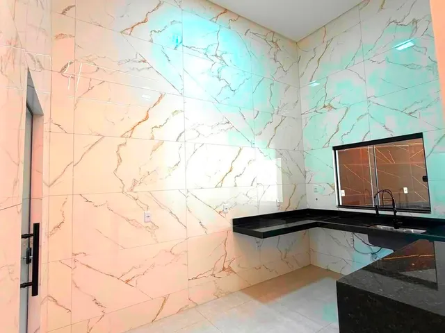Casa com 137m² 3 quartos e 2 banheiros, à venda, no bairro Residencial Flor do Ipê II em Senador Canedo